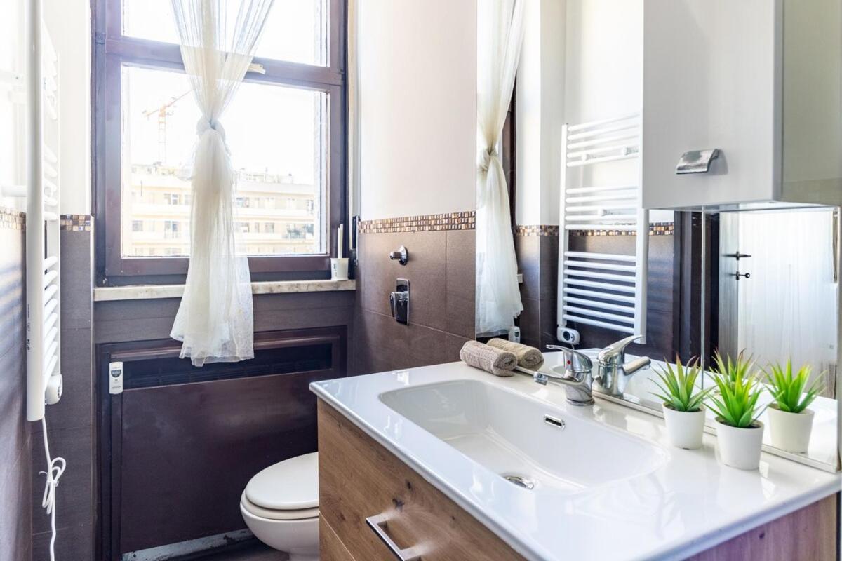 Duomo 5min - Torre Velasca - 2 Bedrooms - Netflix, Wi-fi * Milan