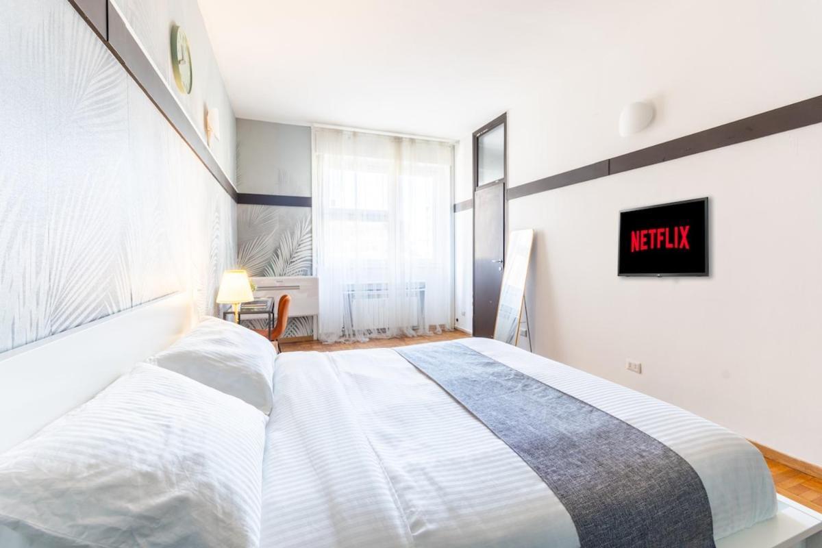 Duomo 5min - Torre Velasca - 2 Bedrooms - Netflix, Wi-fi Apartment